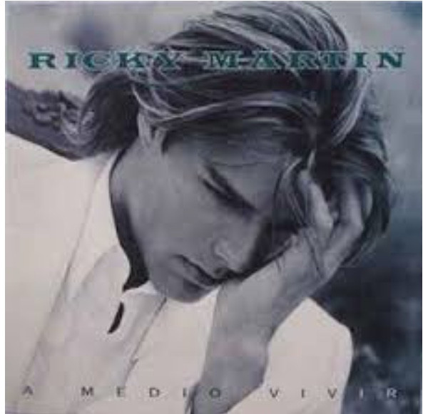 Cd - a Medio Vivir - Ricky Martin