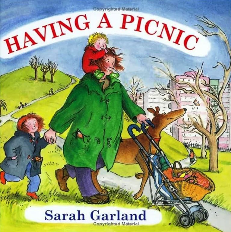 Having A Picnic - Sarah Garland